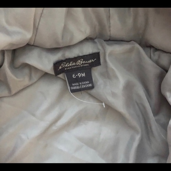 Snowsuit - Picture 3 of 5